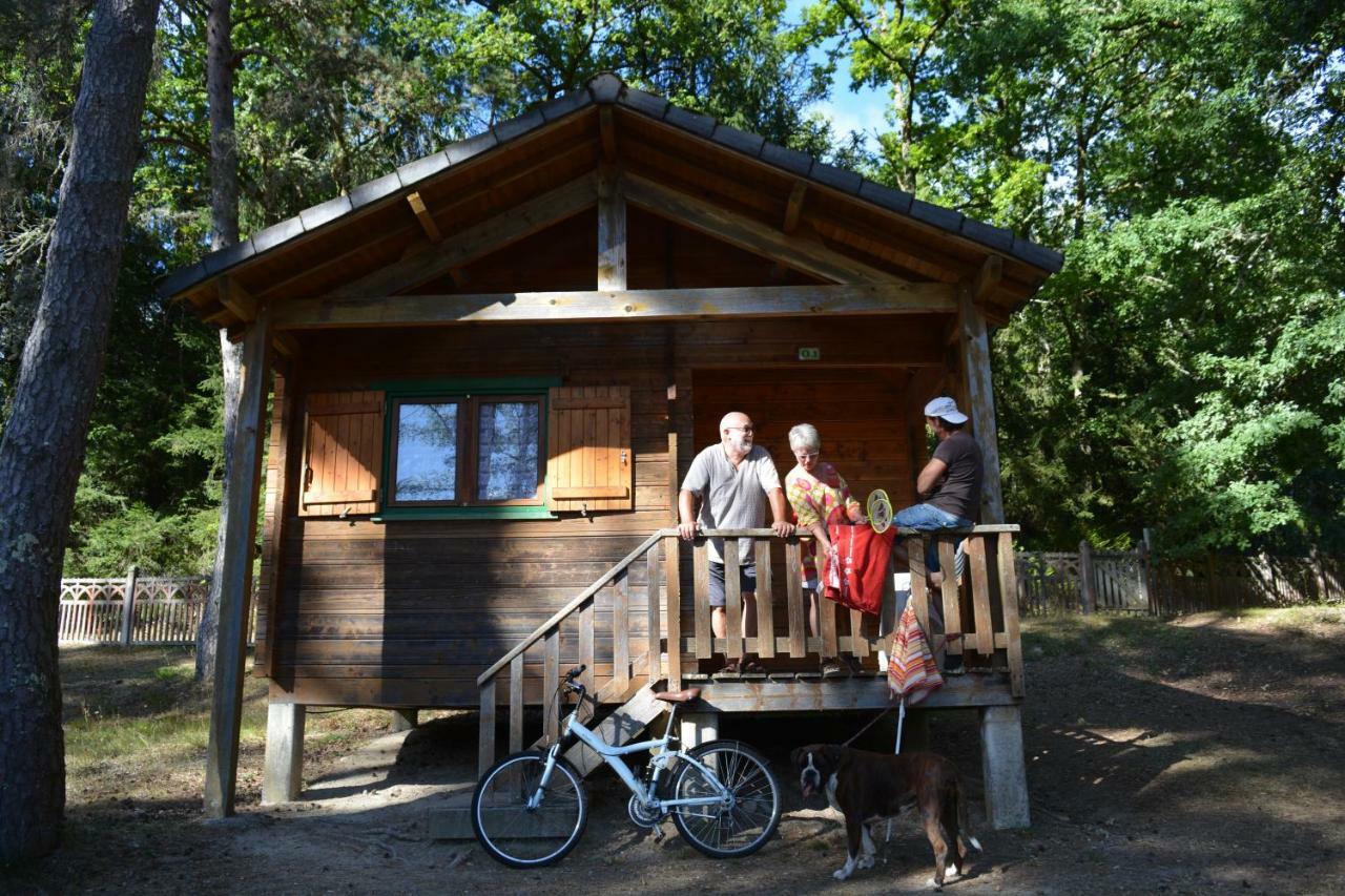 Camping Du Lac Hotel Marcillac-la-Croisille Eksteriør billede